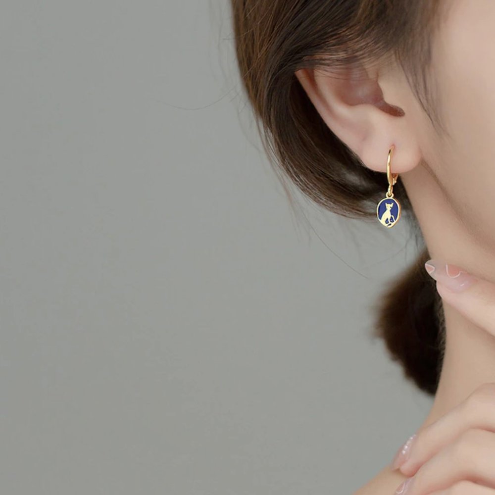 NEW Silver / Gold Cute Cat Ear Buckle Simple Temperament Earrings - Picture 2 of 8